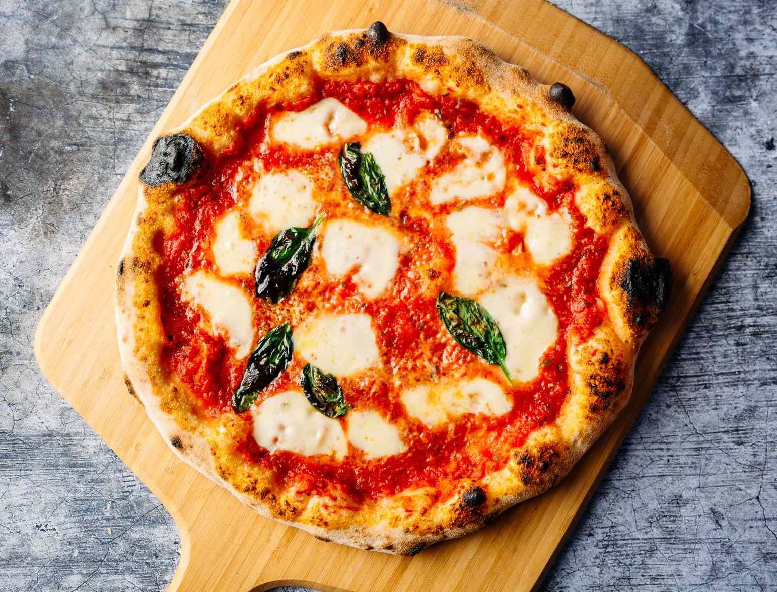 Margherita pizza